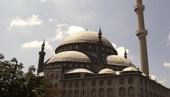 Akşemseddin Cami