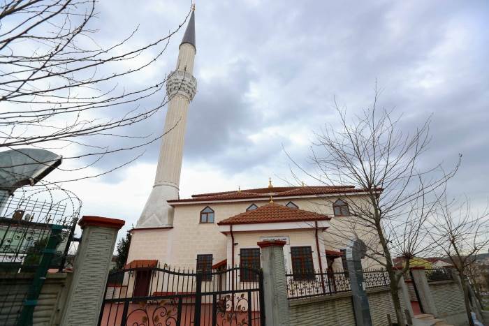 Bolluca Abdülhamit Han Cami