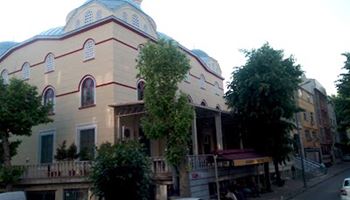 Çakmak Cami