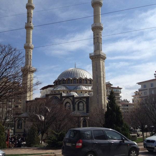 Enes Bin Malik Cami