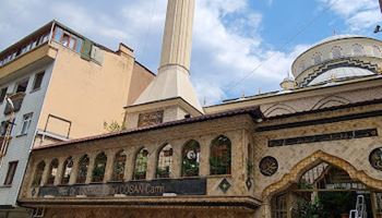 Esad Coşan Cami