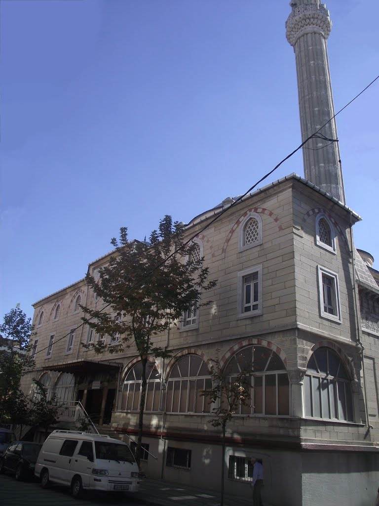 Göztepe Cami