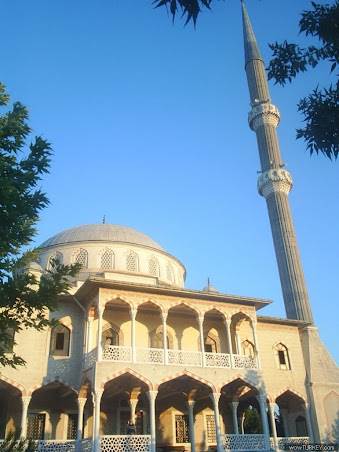 Güzelce Yazlık Cami