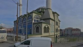 Hayırlı Oğlu Cami