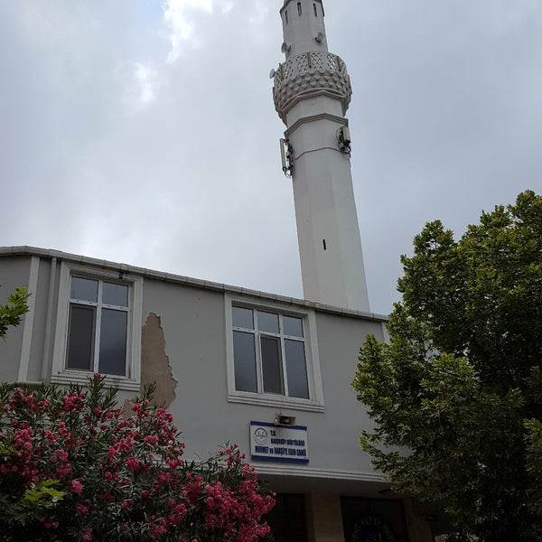 Nakşiesen Cami