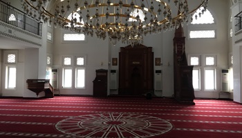gulbeden-hatun-cami-3f15