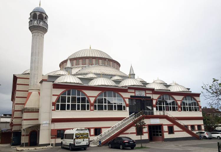 Kavak Pınar Merkez Cami